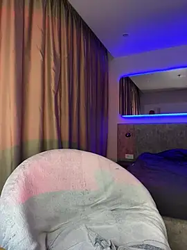 Snapshot of Melisa_Ester chatting on February 8, 2025, 5:50 pm Melisa Ester online show from February 8, 2025, 5:50 pm