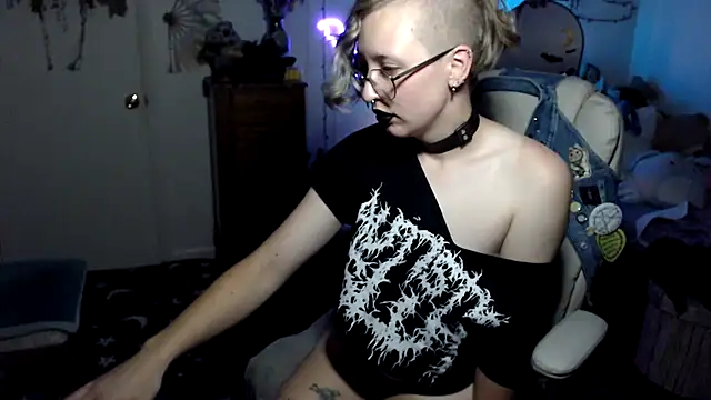 Snapshot of Bigbearnbunnyboy chatting on July 21, 2026, 4:58 am Bigbearnbunnyboy online show from July 21, 2026, 4:58 am