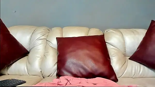 derekk frostt online show from October 23, 2025, 2:05 pm