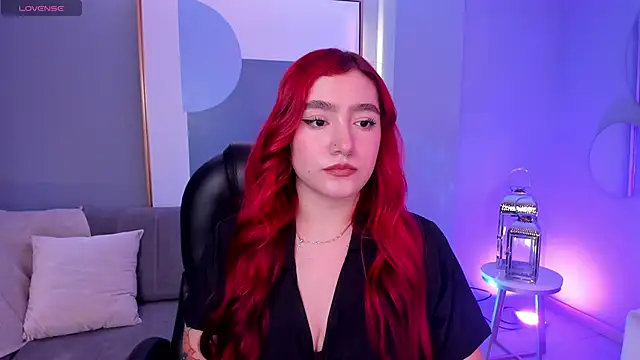 ViolettCastel online show from March 5, 2025, 7:17 pm