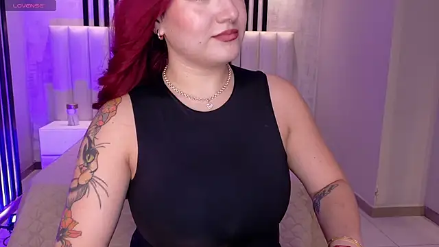 ViolettCastel online show from March 16, 2026, 7:49 pm