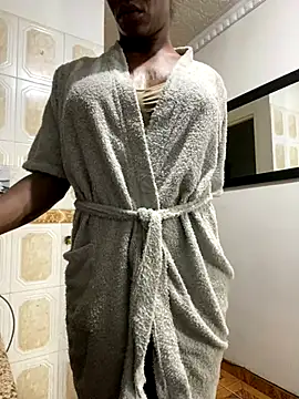 Snapshot of sweetsarabig22cm chatting on December 1, 2025, 5:41 am sweetsarabig22cm online show from December 1, 2025, 5:41 am