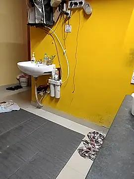 ANUBHABI online show from November 3, 2025, 11:19 pm