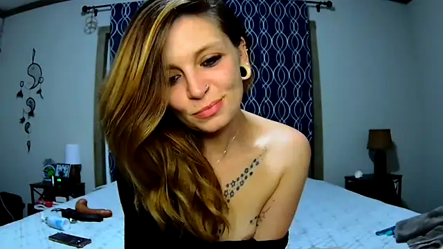 Snapshot of ZeelaXoXo chatting on February 1, 2025, 5:18 am ZeelaXoXo online show from February 1, 2025, 5:18 am