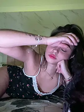 Kimmymadison- online show from May 27, 2026, 2:41 am