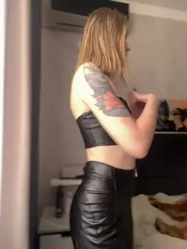 Snapshot of LoveGameSexx chatting on March 9, 2025, 9:24 am LoveGameSexx online show from March 9, 2025, 9:24 am