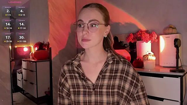 Snapshot of LoveGameSexx chatting on October 24, 2025, 4:39 pm LoveGameSexx online show from October 24, 2025, 4:39 pm