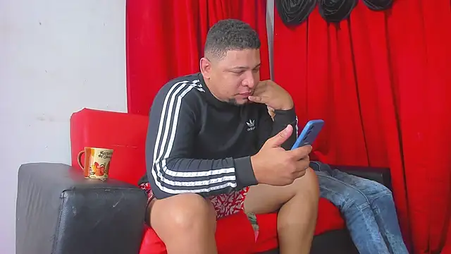 Extreme Team8 online show from March 17, 2025, 2:01 pm