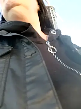 Snapshot of Women-pleasures chatting on September 30, 2025, 6:19 am Women-pleasures online show from September 30, 2025, 6:19 am