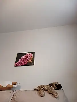 Snapshot of Women-pleasures chatting on March 5, 2025, 12:55 pm Women-pleasures online show from March 5, 2025, 12:55 pm