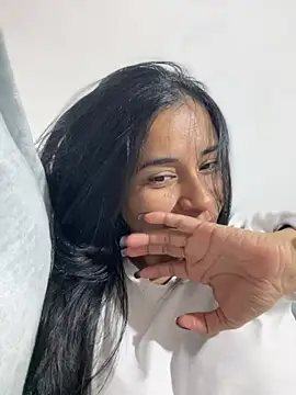 Snapshot of ANA_CARTER chatting on February 19, 2026, 1:46 am ANA CARTER online show from February 19, 2026, 1:46 am