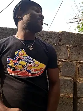 Snapshot of Petrossa chatting on September 10, 2025, 6:45 am Petrossa online show from September 10, 2025, 6:45 am