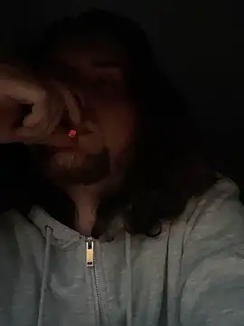 mmmicum online show from June 15, 2026, 2:34 am