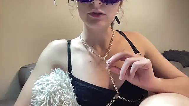 Snapshot of lexihot0000 chatting on November 10, 2025, 9:09 pm lexihot0000 online show from November 10, 2025, 9:09 pm