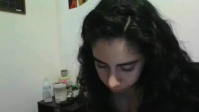 catrinasexy19 online show from December 21, 2024, 7:16 pm