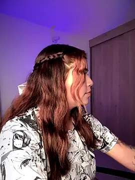 Snapshot of JoselinFlower_ chatting on December 2, 2024, 3:43 am JoselinFlower online show from December 2, 2024, 3:43 am