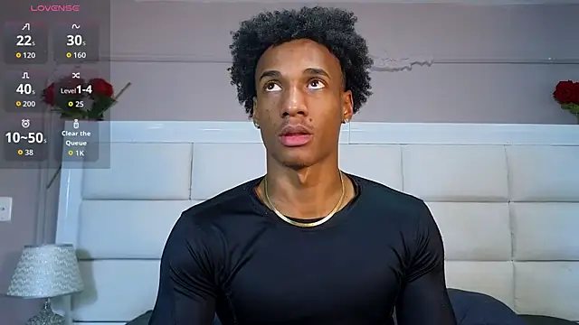 Snapshot of Malkongarcia chatting on December 17, 2025, 7:52 pm Malkongarcia online show from December 17, 2025, 7:52 pm