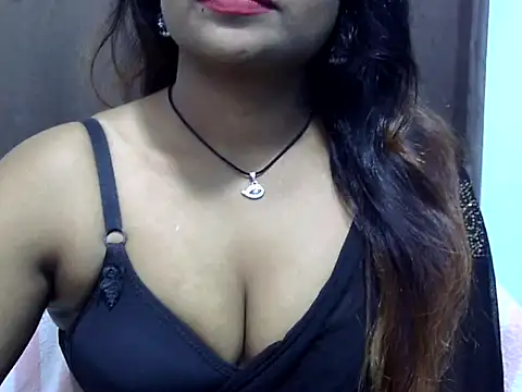 Mayra baby online show from March 13, 2026, 6:46 pm