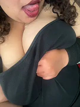 Snapshot of Snehameoww@xh chatting on January 8, 2026, 3:12 am Snehameowwxh online show from January 8, 2026, 3:12 am