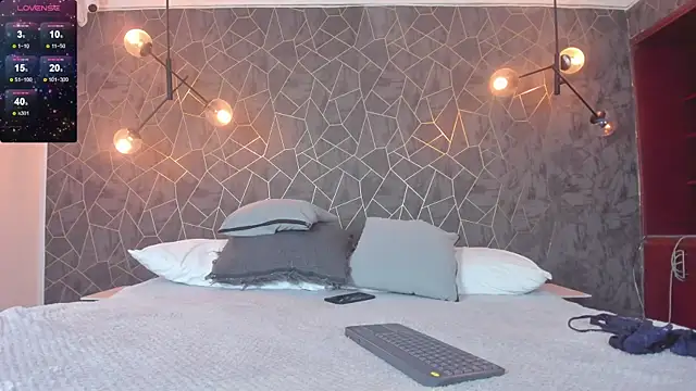 Snapshot of leigh-angels chatting on November 11, 2025, 11:09 pm leigh-angels online show from November 11, 2025, 11:09 pm