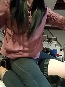 kylierae3133 online show from November 6, 2025, 10:41 am