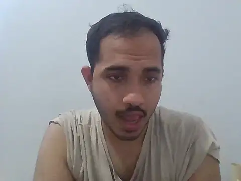 alesssterling online show from March 18, 2026, 3:24 pm