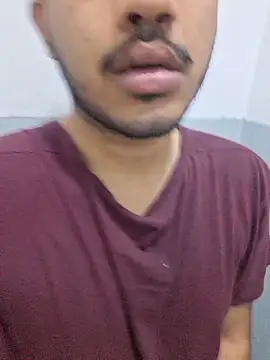 alesssterling online show from April 15, 2026, 3:01 am