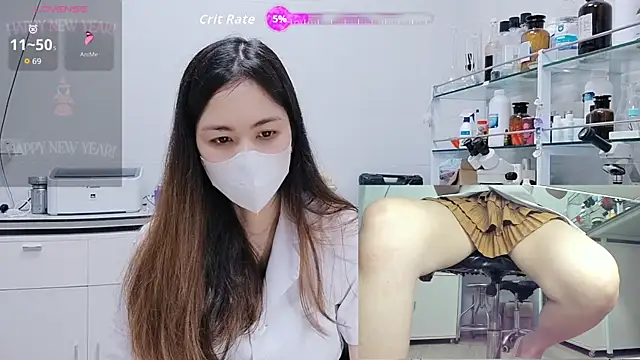 Snapshot of Kathylove_2023 chatting on December 4, 2025, 4:44 am Kathylove 2023 online show from December 4, 2025, 4:44 am