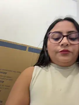 Snapshot of Sol_biglips chatting on February 11, 2026, 4:51 pm Sol biglips online show from February 11, 2026, 4:51 pm