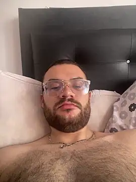 tony hot12 online show from November 11, 2025, 12:22 pm