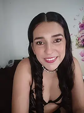 Snapshot of selem_hadid chatting on March 2, 2026, 8:27 pm selem hadid online show from March 2, 2026, 8:27 pm