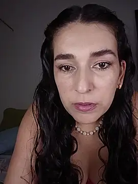 Snapshot of selem_hadid chatting on January 7, 2026, 8:25 pm selem hadid online show from January 7, 2026, 8:25 pm