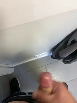  themask  online show from December 15, 2024, 1:32 pm