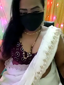 NEHA-DESHI online show from November 17, 2025, 8:35 pm