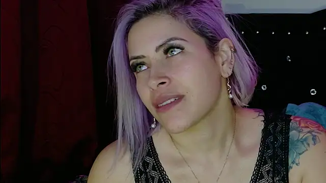 Natalia Montoya online show from March 22, 2026, 5:53 am