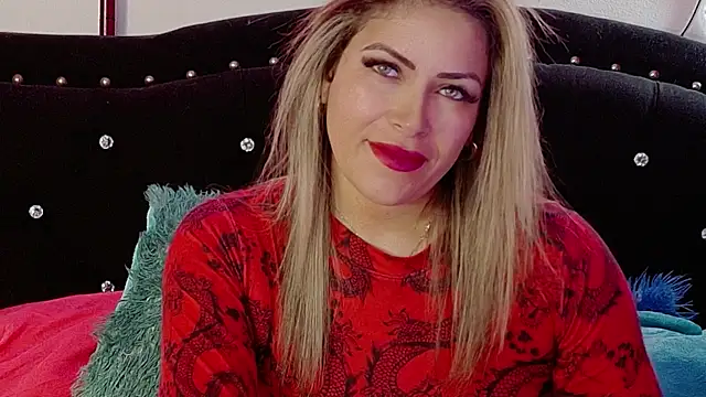 Snapshot of Natalia_Montoya chatting on December 5, 2025, 6:17 pm Natalia Montoya online show from December 5, 2025, 6:17 pm