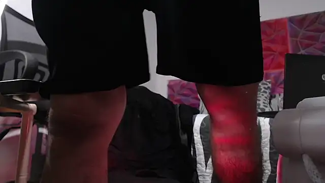 Snapshot of bix_couples chatting on November 18, 2025, 10:45 pm bix couples online show from November 18, 2025, 10:45 pm