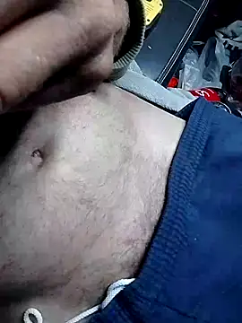 Snapshot of FloppyPickle4u chatting on March 15, 2025, 10:35 am FloppyPickle4u online show from March 15, 2025, 10:35 am