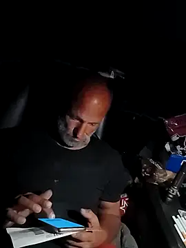 Snapshot of FloppyPickle4u chatting on February 1, 2026, 10:57 am FloppyPickle4u online show from February 1, 2026, 10:57 am