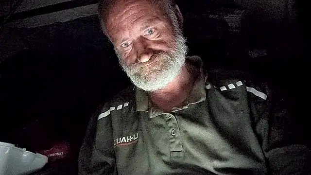 Snapshot of FloppyPickle4u chatting on March 2, 2026, 7:37 am FloppyPickle4u online show from March 2, 2026, 7:37 am