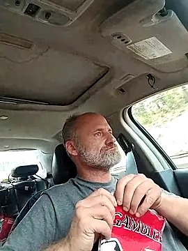 Snapshot of FloppyPickle4u chatting on September 10, 2025, 3:22 pm FloppyPickle4u online show from September 10, 2025, 3:22 pm