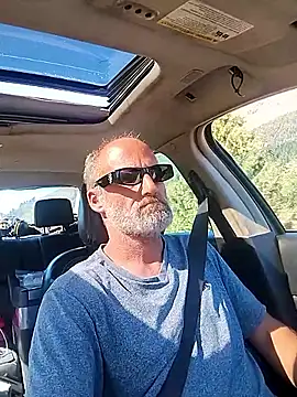 Snapshot of FloppyPickle4u chatting on September 15, 2025, 6:30 pm FloppyPickle4u online show from September 15, 2025, 6:30 pm