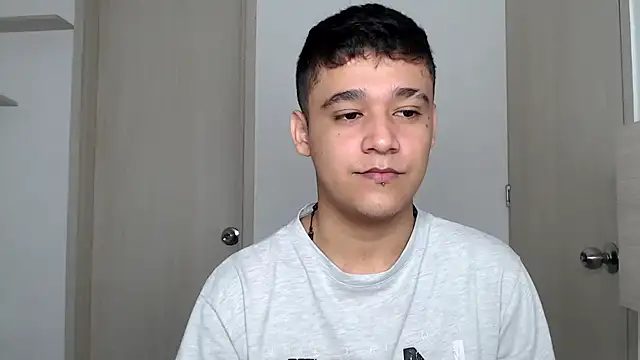 kaiine190 online show from March 7, 2026, 10:54 am