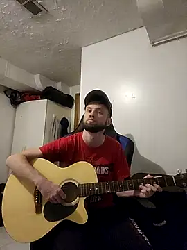 Snapshot of Talenjames4 chatting on October 30, 2025, 10:39 pm Talenjames4 online show from October 30, 2025, 10:39 pm