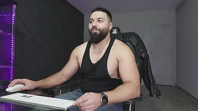 mattmasterss online show from February 2, 2026, 9:14 pm