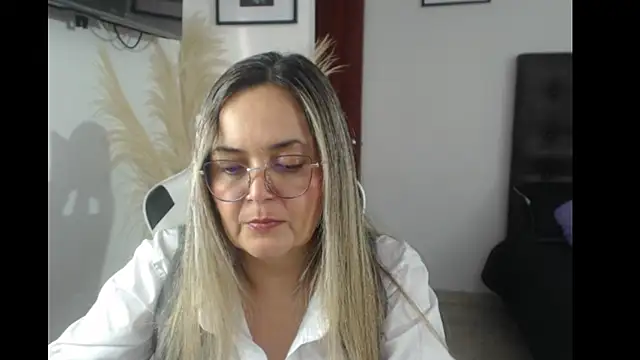 Snapshot of samy_vsn chatting on September 23, 2025, 9:55 pm samy vsn online show from September 23, 2025, 9:55 pm