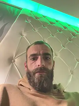 Antonio Vatooo online show from September 30, 2025, 7:20 pm