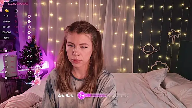 KristinaMoon online show from February 5, 2026, 5:14 am