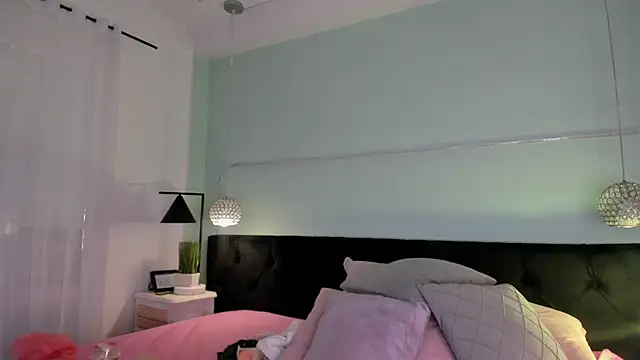 Snapshot of EvaaStevens chatting on March 11, 2025, 11:44 am EvaaStevens online show from March 11, 2025, 11:44 am