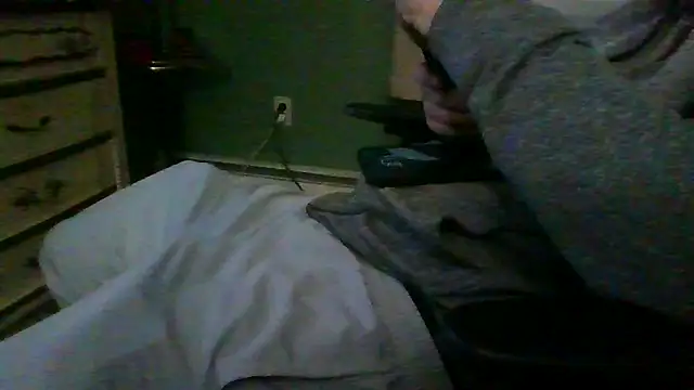 Snapshot of dunny191 chatting on February 7, 2026, 8:11 am dunny191 online show from February 7, 2026, 8:11 am